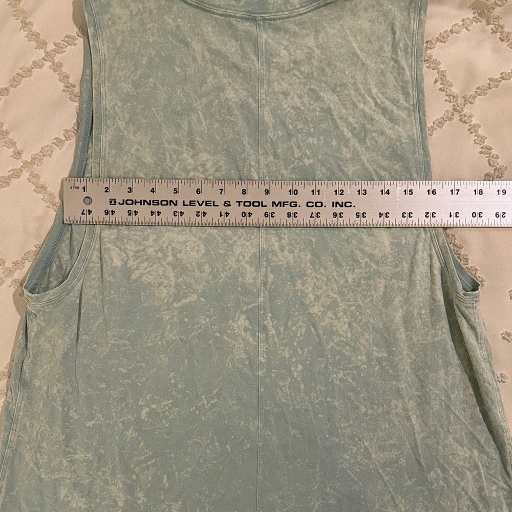 lululemon athletica Light Blue Muscle Tee - Picture 4 of 5